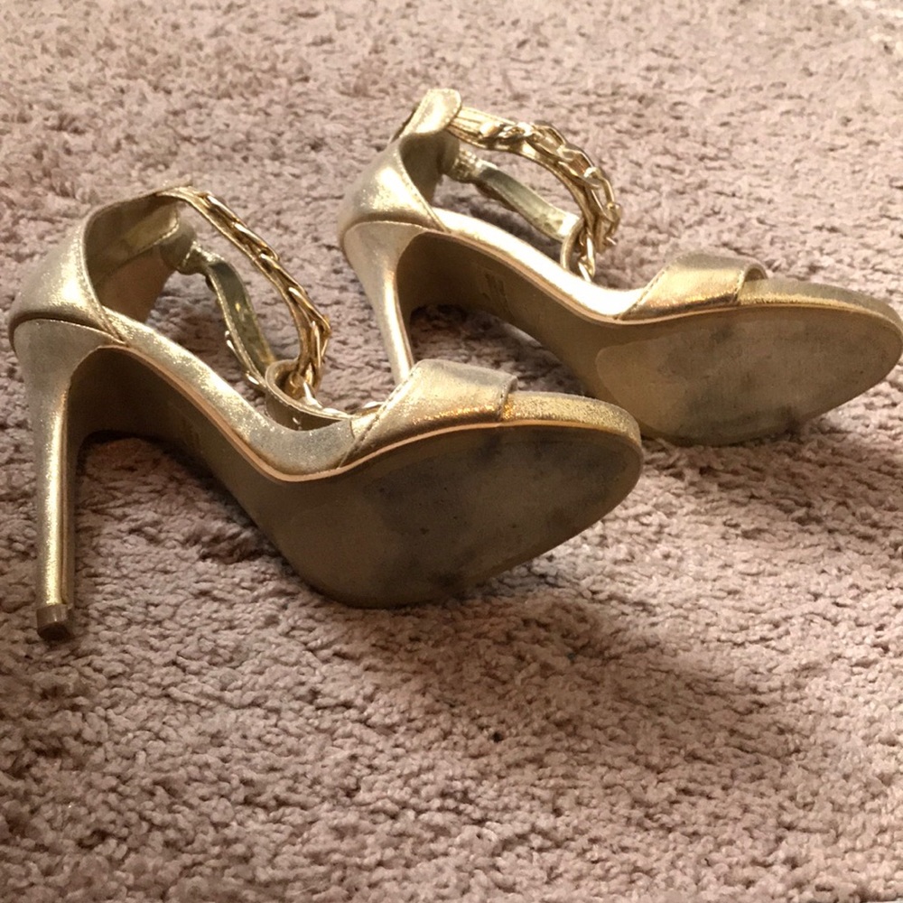 Chain Sandals - Picture 3 of 4